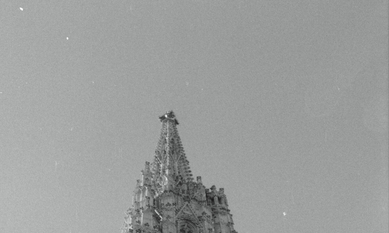 ViktoriaSchmid_AchtungHallo35_CourtesySixpackfilm1